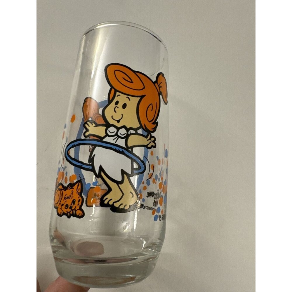 Vintage 1986 Flintstone Kids Pizza Hut Glass of Wilma OC28